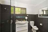 Toilet Kamar Townsville Holiday Apartments