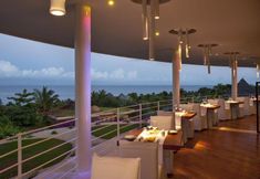 Restaurant 5 Diamonds Star of The East