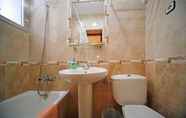 Toilet Kamar 4 San Antonio