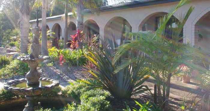 Ruang Umum Batemans Bay Manor - Bed and Breakfast