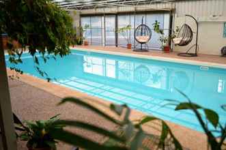 Swimming Pool 4 Batemans Bay Manor - Bed and Breakfast