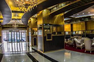 로비 4 Gorgud Plaza Hotel