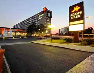 Exterior 2 Buffalo Grand Hotel & Event Center