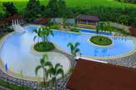 Swimming Pool Northland Resort Hotel