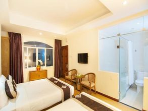 寝室 4 Dragon Palace Hotel