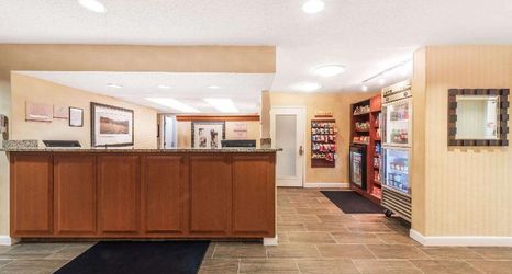 ロビー 2 Hawthorn Suites By Wyndham Fort Worth/Medical Cent