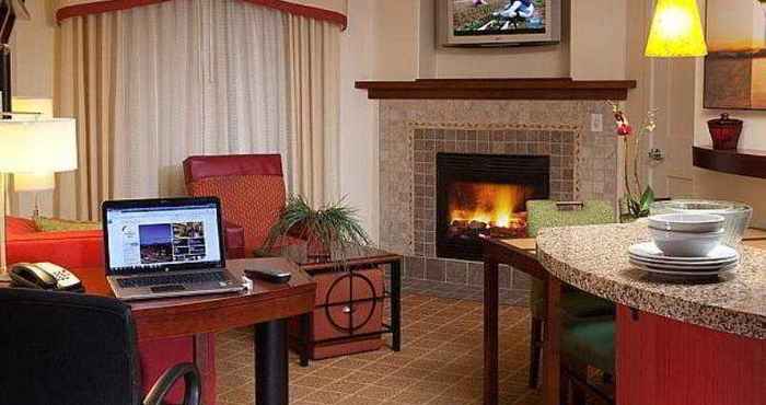 Functional Hall Residence Inn Prescott