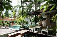 Kolam Renang Serene Bangkok Bed  Breakfast