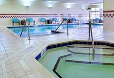 スイミングプール 4 Residence Inn Newark Elizabeth/Liberty Int Airport