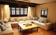 Ruang untuk Umum 6 Blossom Hill Inn Zhouzhuang Seasonland