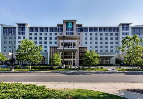 Luar Bangunan Embassy Suites Elizabeth Newark Airport