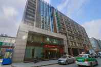 Bangunan GreenTree Inn Jiujiang Shili Road Business Hotel