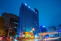 Bên ngoài Chongqing Minshan Hotel