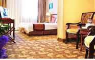 Bedroom 3 Greentree Inn Luoyang Peony Square Business Hotel