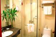 Toilet Kamar Greentree Inn Luoyang Peony Square Business Hotel