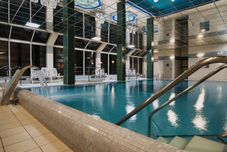 スイミングプール Kurhaus Olymp & Olymp II & Olymp III - Olymp