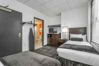 Bedroom Hotel 140
