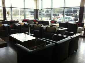 Lobby 4 ibis Styles Birmingham Oldbury