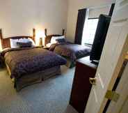 Bedroom 7 Hawthorn Suites by Wyndham Williamsville Buffalo