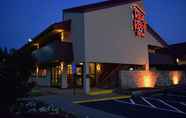 Exterior 2 Red Roof Inn Binghamton - Johnson City