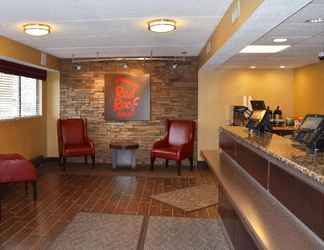 Lobby 2 Red Roof Inn Binghamton - Johnson City