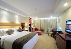 Bedroom 3 Howard Johnson by  Business Club Hotel Shaoxing