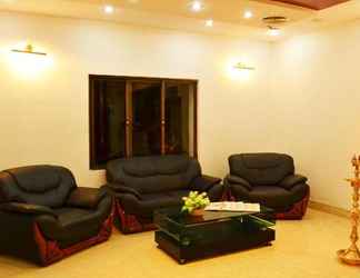 Lobi 2 Hotel Riverside Resort and Spa Kumbakonam