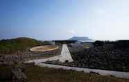 Tempat Tarikan Berdekatan 2 Phoenix Island Jeju