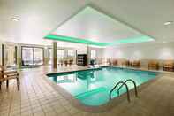 Swimming Pool Courtyard by Marriott Charlotte Airport North