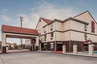 Exterior Red Roof Inn & Suites Augusta West