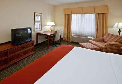 Bedroom Holiday Inn Express Middletown