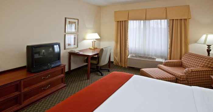 Phòng ngủ Holiday Inn Express Middletown