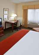 BEDROOM Holiday Inn Express Middletown