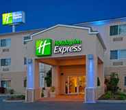 Exterior 5 Holiday Inn Express Middletown