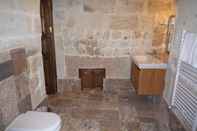 In-room Bathroom Cave Konak