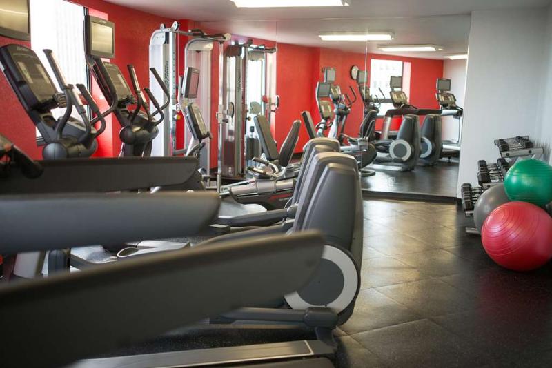 Fitness Center Radisson Hotel Duluth-Harborview