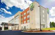 Bedroom 5 Holiday Inn Express & Suites Greenville