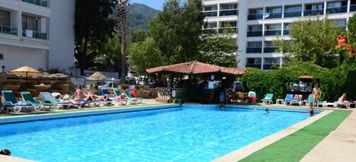 游泳池 2 Blue Rainbow Hotel