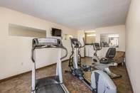 Fitness Center Rodeway Inn Suites East Dublin