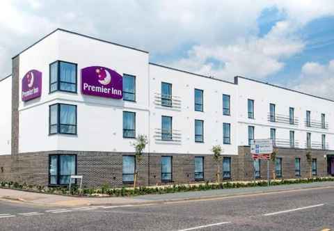 Exterior Premier Inn Clacton On Sea Seafront