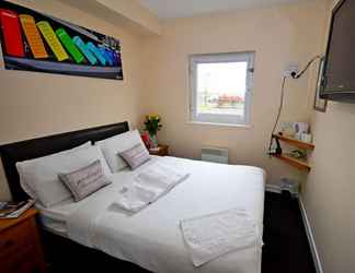 Kamar Tidur 2 Metro Inns Falkirk