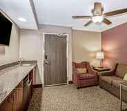 Ruang Umum 6 La Quinta Inn & Suites Kearney