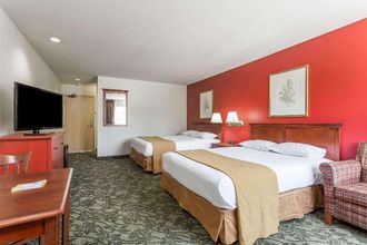 寝室 4 Days Inn by Wyndham Eugene Downtown/University