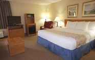 Bedroom 6 La Quinta Inn Pleasant Prairie