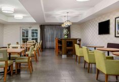Restaurant 2 Fairfield by Marriott Fresno River Park