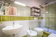 Toilet Kamar Hotel La Scaletta