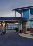 null Oceanside Inn & Suites a Days Inn by Wyndham