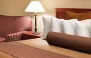 ห้องนอน 2 Quality Inn & Suites Downtown - University Area