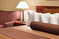 ห้องนอน Quality Inn & Suites Downtown - University Area