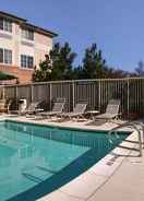 SWIMMING_POOL Extended Stay America - Atlanta - Lenox